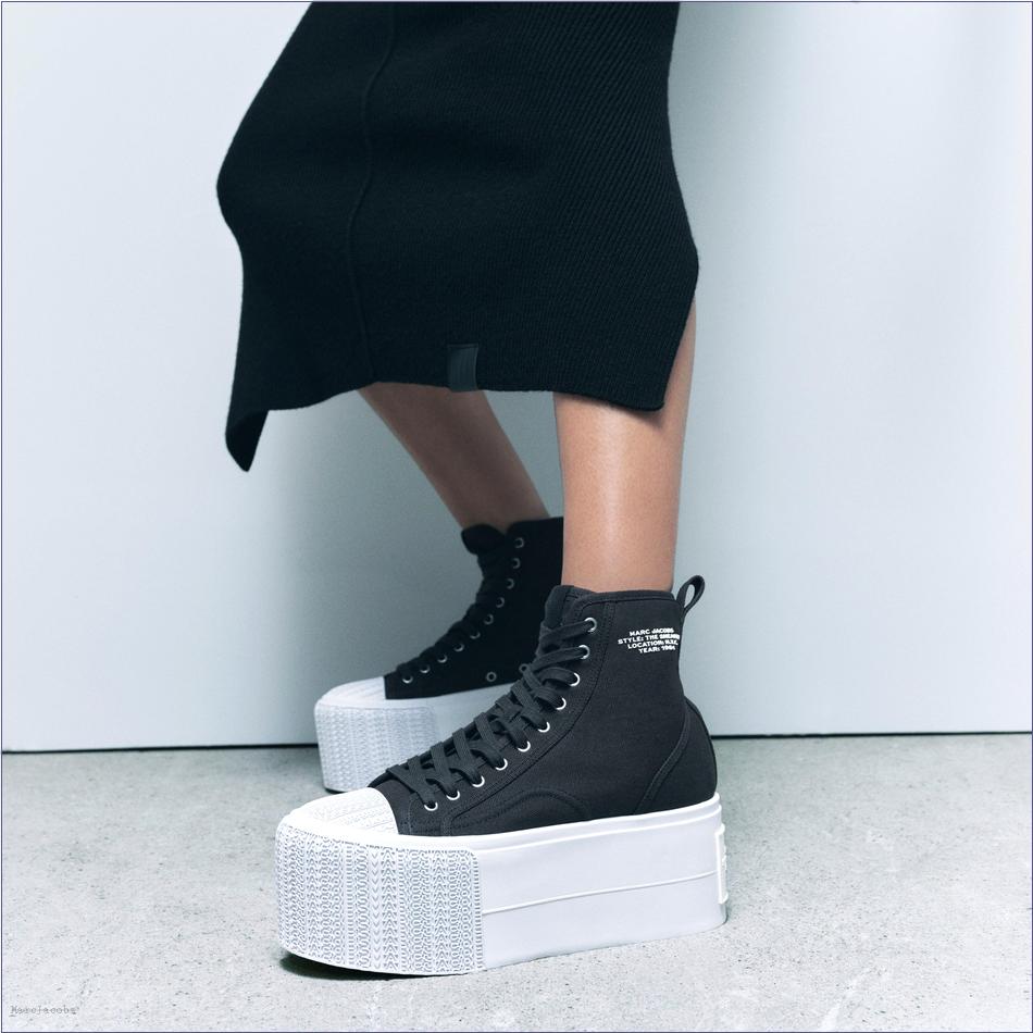  Marc Jacobs BLACK SHOES/View All Shoes/The Platform High Top Sneaker